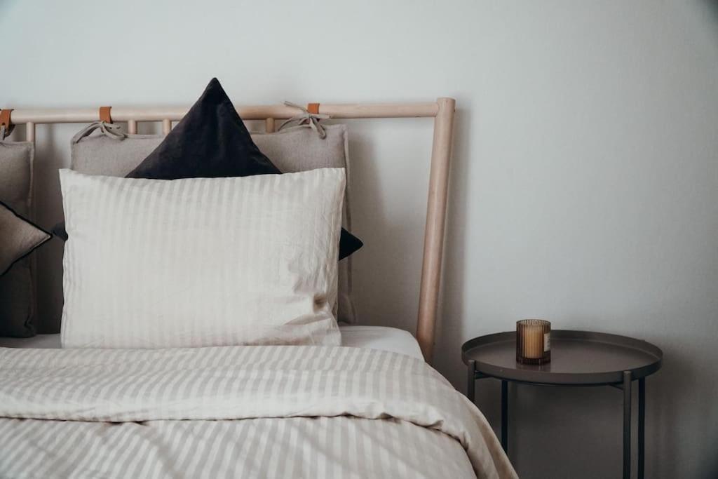 Charming Apartment In Keramikos 아테네 외부 사진